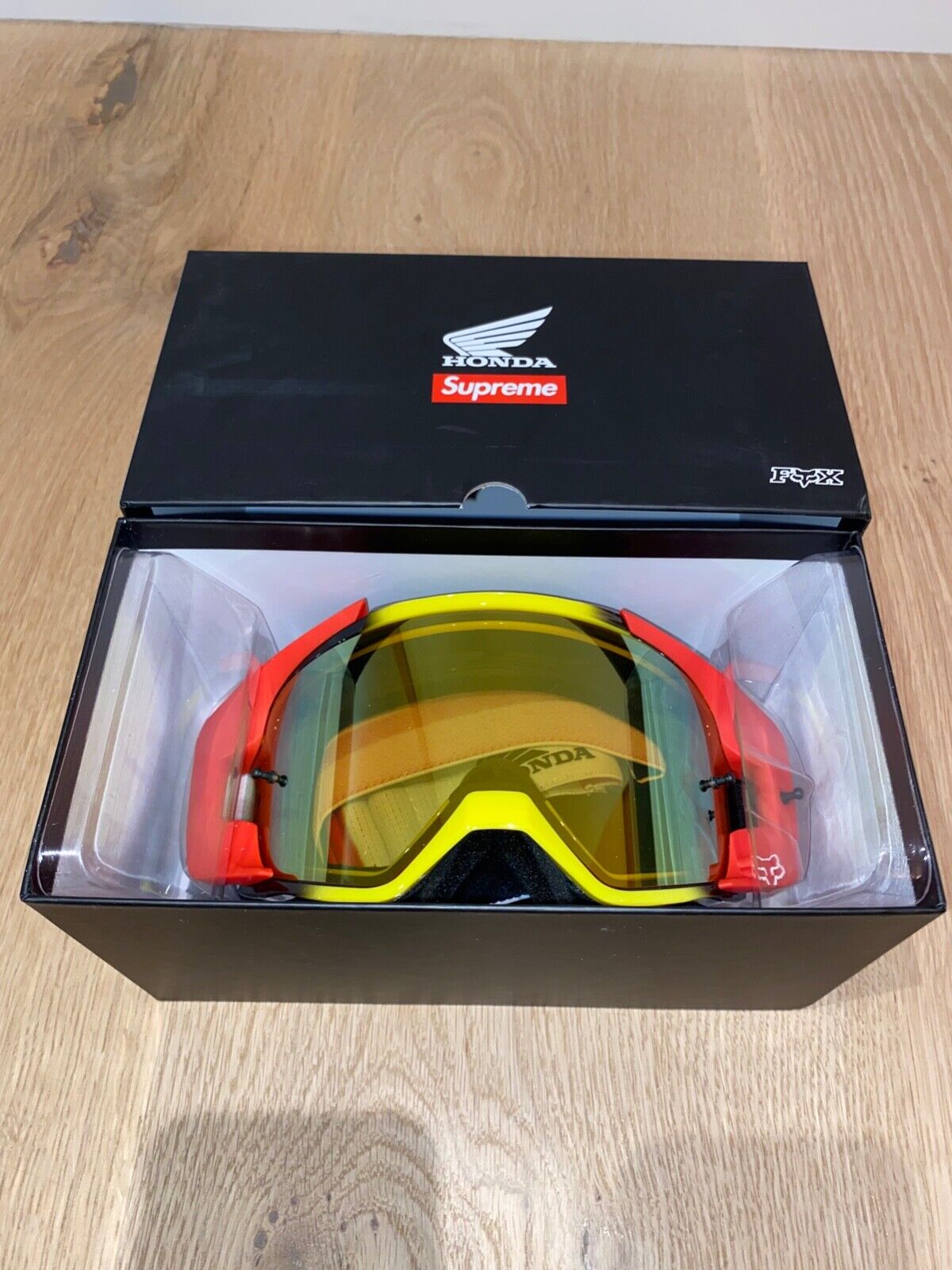 Supreme Honda Fox Racing Vue Goggles Red