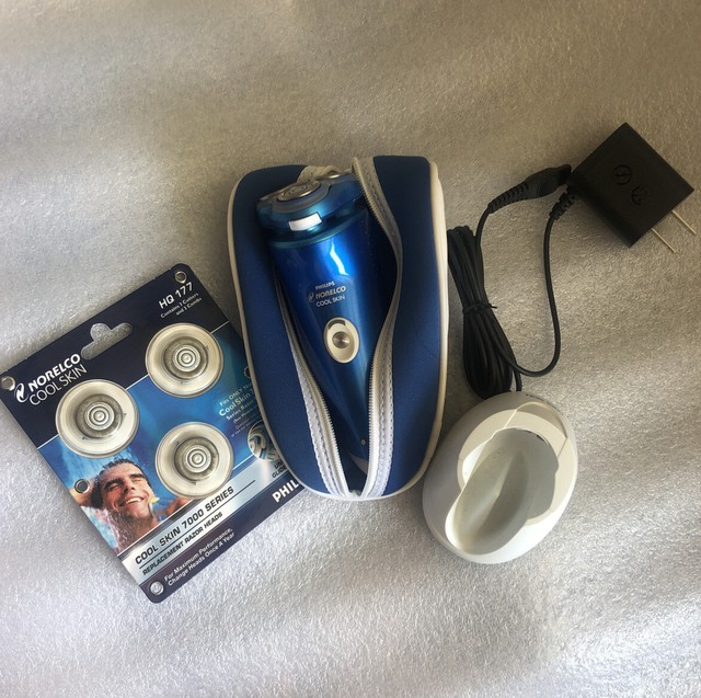 PHILIPS NORELCO COOL SKIN RECHARGEABLE ELECTRIC SHAVER 7735X New Blades