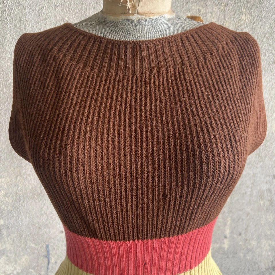 Blusa de suéter a rayas de punto de lana vintage de los años 30 rosa marrón amarillo Montgomery Ward Foto 2 de 4