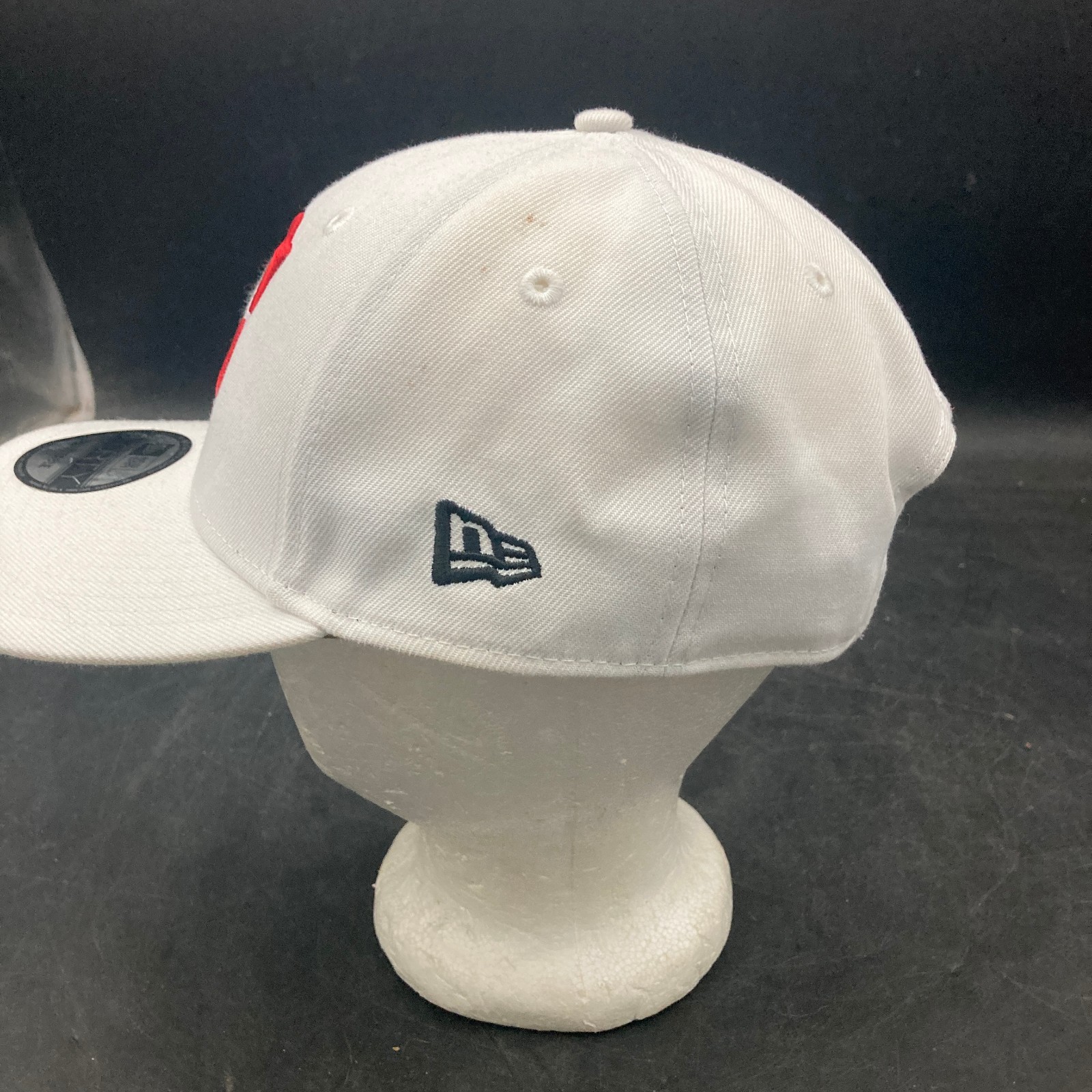 Cincinnati Reds Adjustable Hook & Loop Cap from N… - image 3