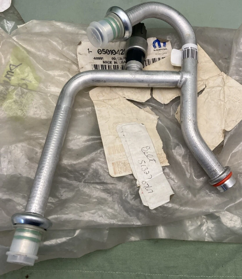 Dodge Durango 2000 5,2 L Magnum V8 nuevo genuino Mopar 05010425aa line aire acondicionado succión Foto 3 de 3