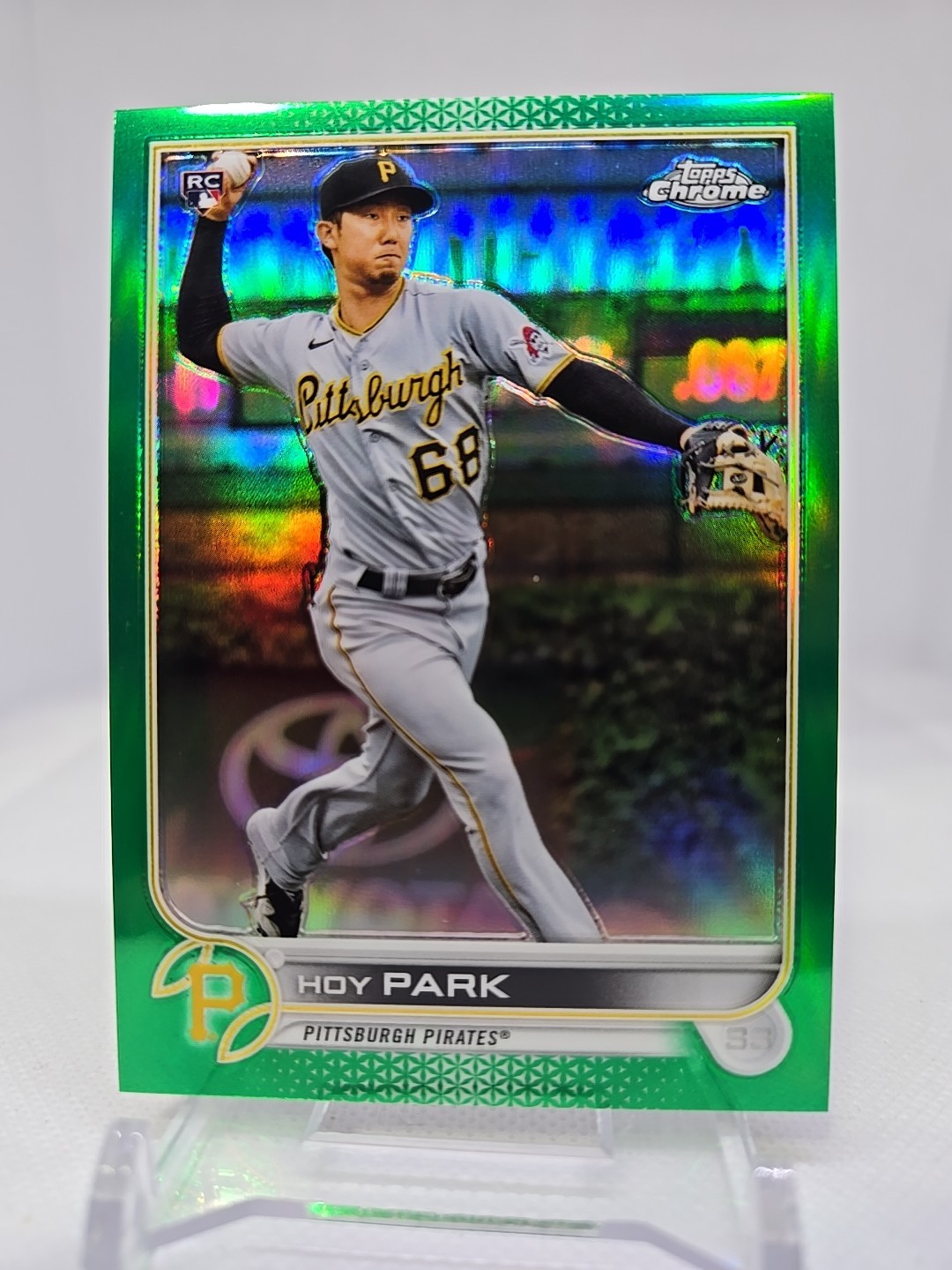 2022 Topps Chrome Hoy Park RC 66/99 Green Refractor #32 Pittsburgh Pirates