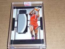 2025 Panini ONE AND ONE WNBA JACKIE YOUNG JERSEY RELIC ACES 02/25 PURPLE K1401