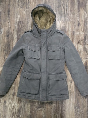 Aritzia TNA Niseko Heritage Series Parka Jacket Women M gray Faux Fur Lined