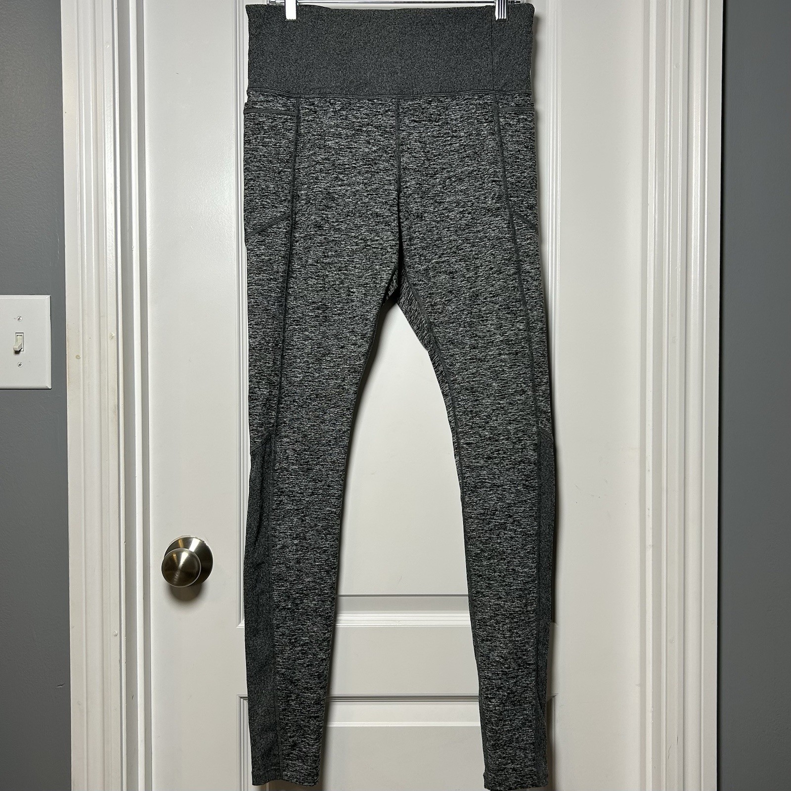Athleta Exhale Heel Heathered Gray Tights Performance Everyday Active Style