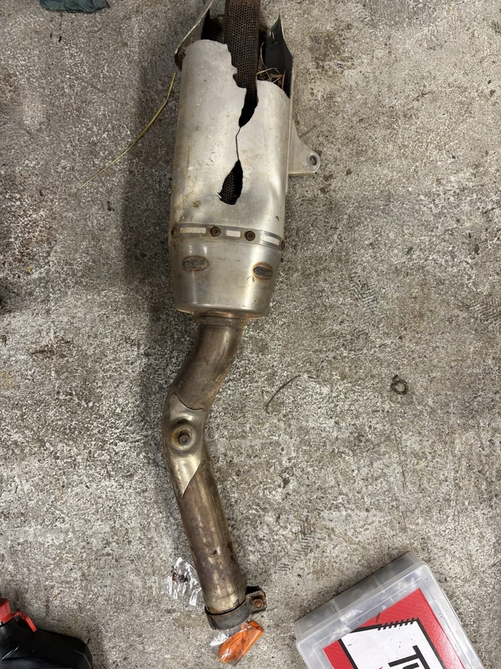 Honda CRF450R 2003 OEM silenciador escape silenciador tubo deslizable 18310-MEB-770 Foto 2 de 4