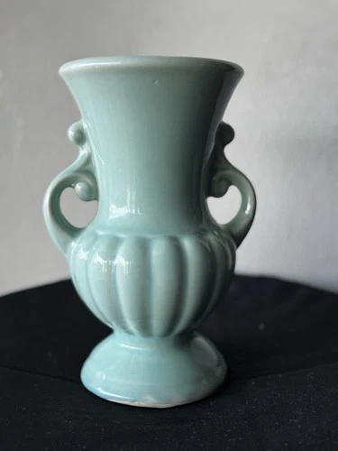 Vintage USA Pottery Turquoise Double Handle Vase Pedestal Urn Style 8” McCoy