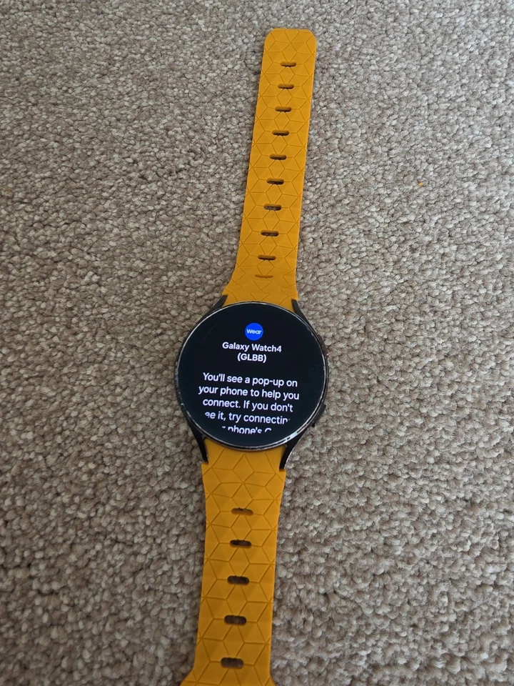Samsung Galaxy Watch4, photo 1 of 5