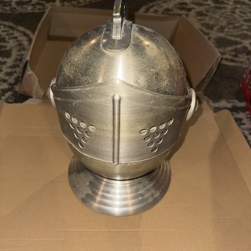 Vintage Aluminium Ritterkopf Helm Eiskübel Mittelalter - Bild 1 von 15