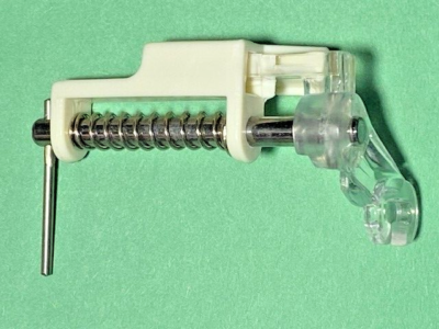 Brand New Open Toe Free Motion Foot for Viking 