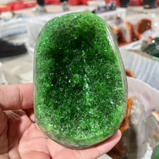 Crystal Geode Rocks Cluster Quartz Stone Mineral Crystal Rock 200-300g Green