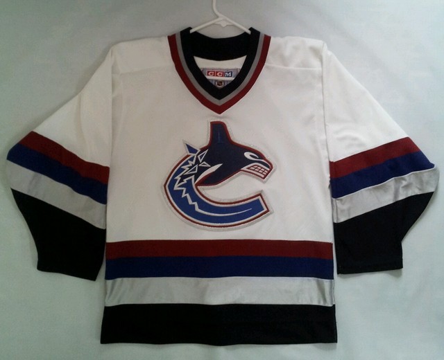 ccm vancouver canucks jersey