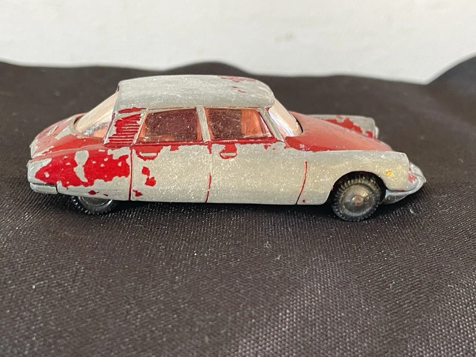 Majorette - Voiture Citroën DS 21 Rail Route N*13 - Jouet Ancien - Photo 4/4