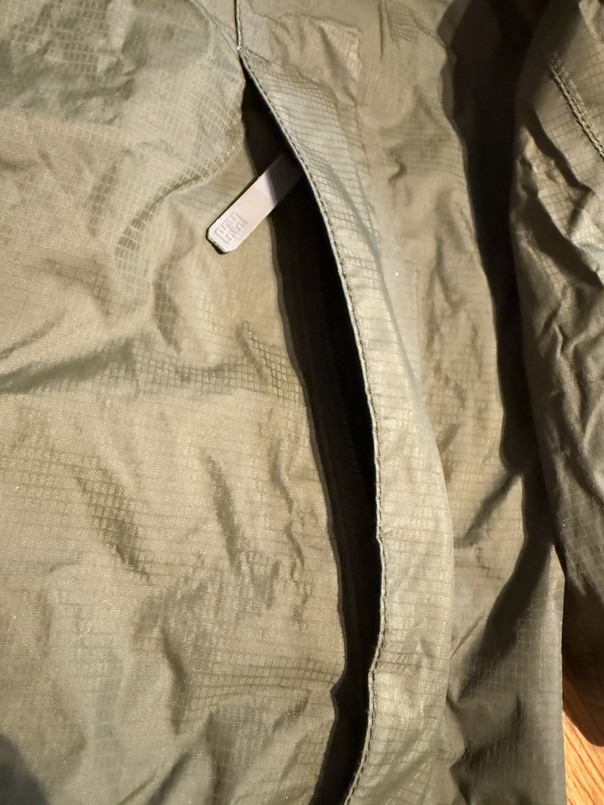 Helly Hansen HellyTech Packable Rain Jacket Mens … - image 5