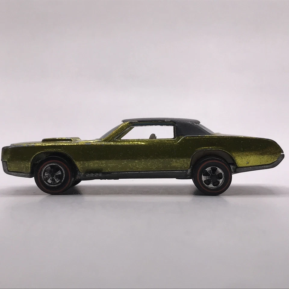 Hot Wheels Redline Custom Eldorado 1968 amarillo blanco interior - Hecho en EE. UU. Foto 2 de 4
