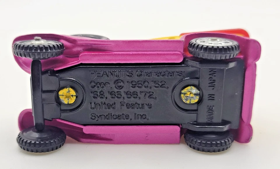 Vtg Peanuts Aviva Die Cast Toy Car, Snoopy And Friends,  1975 - Image 4 of 4