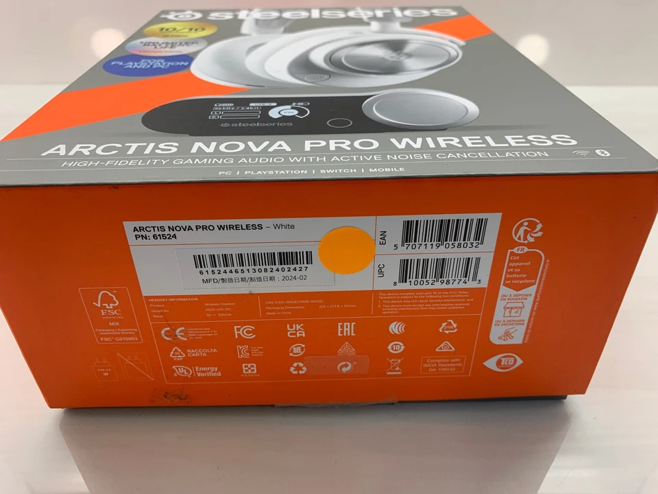 SteelSeries Arctis Nova Pro Wireless Gaming Headset White ANC PC PS5 PS4 Switch - Image 4 of 4