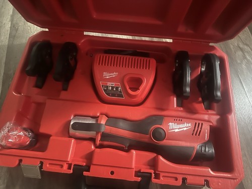 Milwaukee Tool 2473-22 M12 Force Logic Press Tool Kit W/Jaws