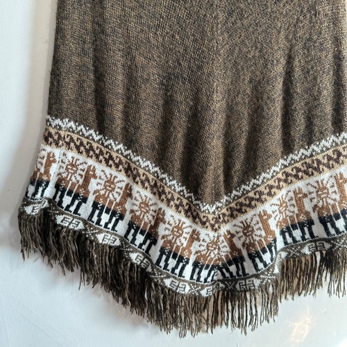 Peruvian Art Brown Hand Knit Poncho Cusquena Alpaca Wool Peru Fringe Faire Isle - Picture 3 of 7