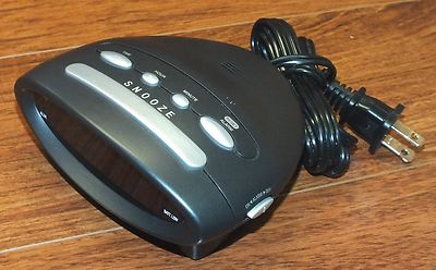Unbranded (4759) LED Black Alarm Clock 120 Volts 60Hz & 5 Watts! *READ*