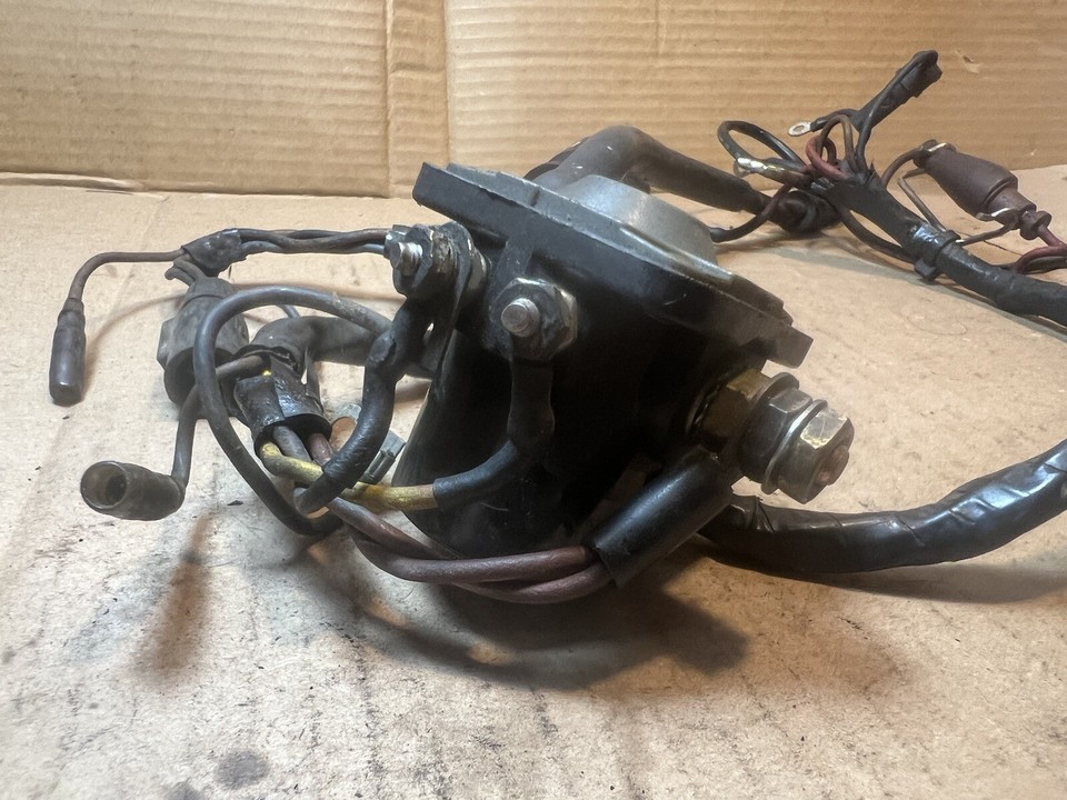 Evinrude Johnson Engine Harness Red Plug 583649 Starter Solenoid 395419