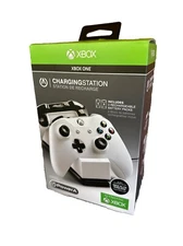 XBOX Charging Station for Xbox One  Controller- White - Brand New - Microsoft