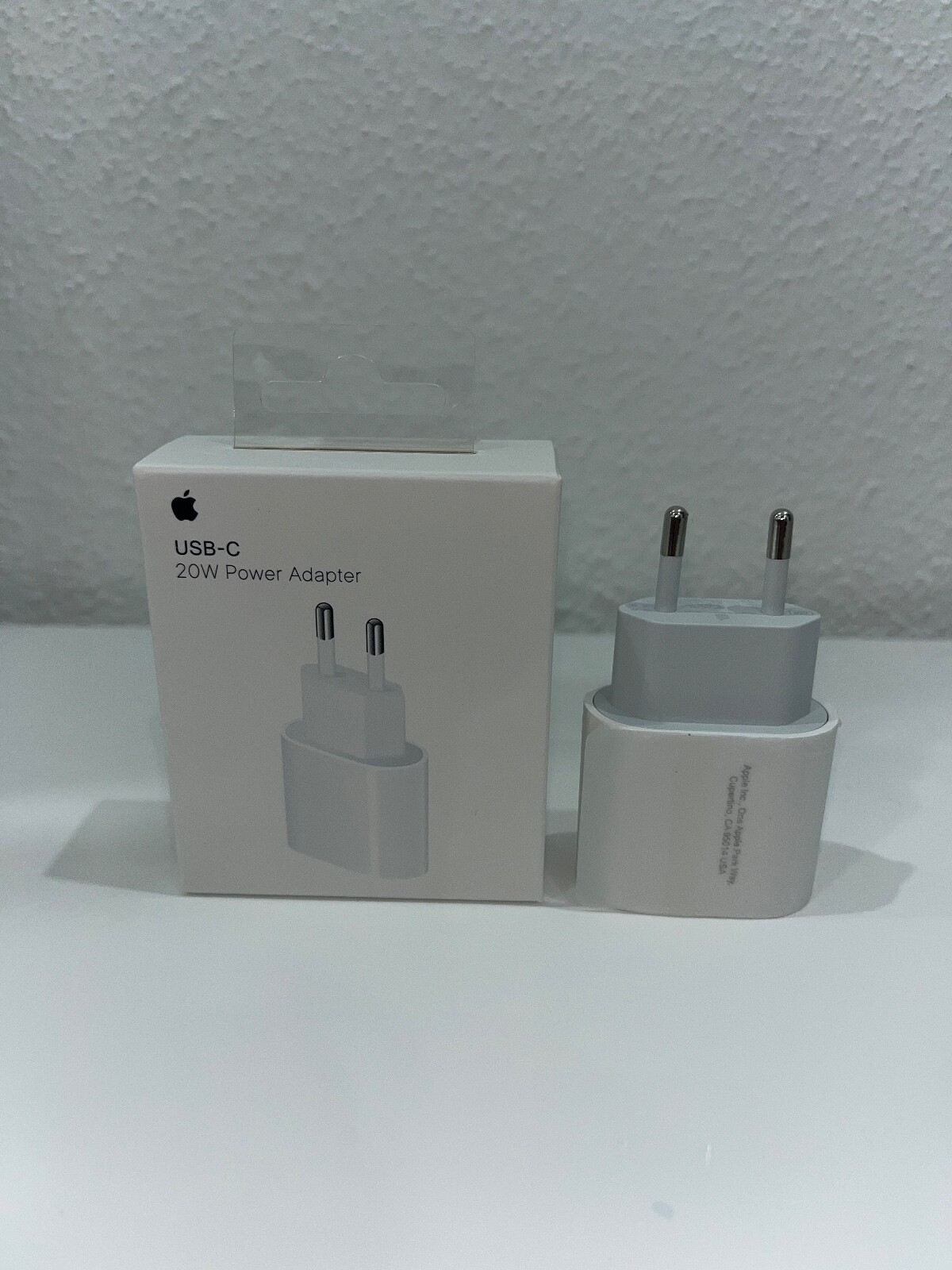 Original Apple 20W USBC Power Adapter iPhone 12 13 14 15 Pro Netzteil