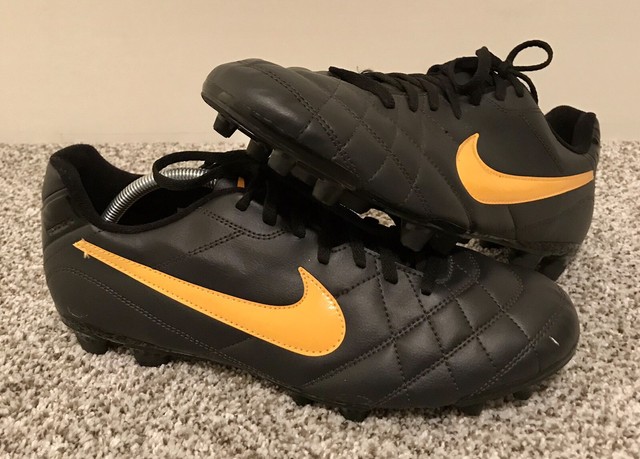 NWOT Nike Mens Hypervenom Soccer Cleats - Size 11 - $65+ | eBay
