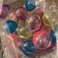 20 pcs Gashapon Empty Capsules  dia.68mm (2.65") Gacha Gacha 4 Colors