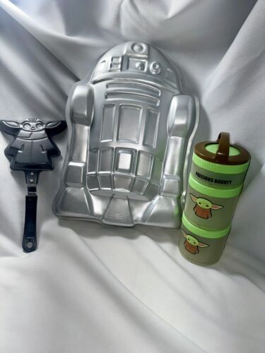 Star Wars Cooking/snack Lot Vintage R2 D2 Cake Pan 1980 , Baby yoda Pancake &