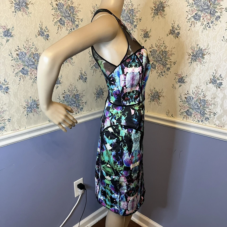 Vestido Milly Mesh Racer seda estampa gráfica multicolorida orquídea, tamanho 6 novo com etiquetas - Imagem 2 de 4