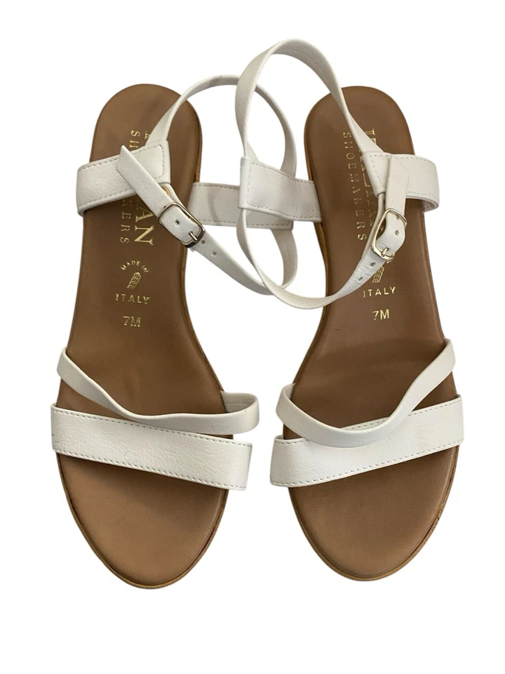 Sandálias anabela de tiras de couro branco sapateiros italianos EUA 7 - Imagem 2 de 4