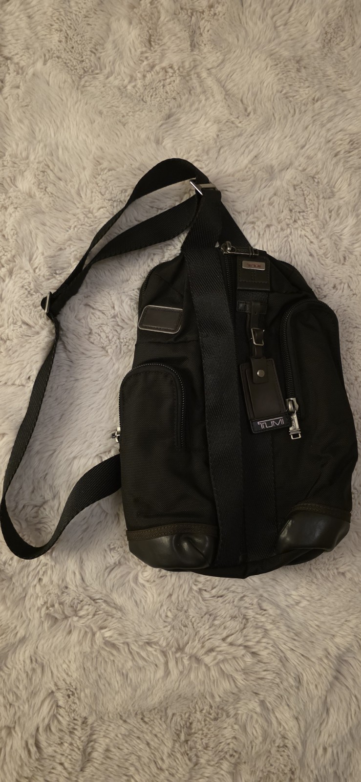 Tumi Fremon Sling Bag Backpack - SOLID BLACK Exce… - image 1