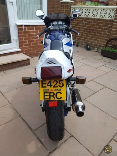 1987 Suzuki GSX-R400 GK71F 17 image
