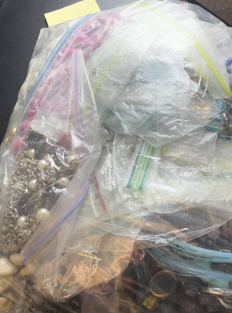 Large Mix Lot Quality Jewelry Making ￼Supplies Beads  Necklace MISC Lot D