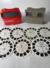 View-Master, 2 Viewers, Lot 7 Reels WALT DISNEY, SESAME STREET, NY WORLD S FAIR