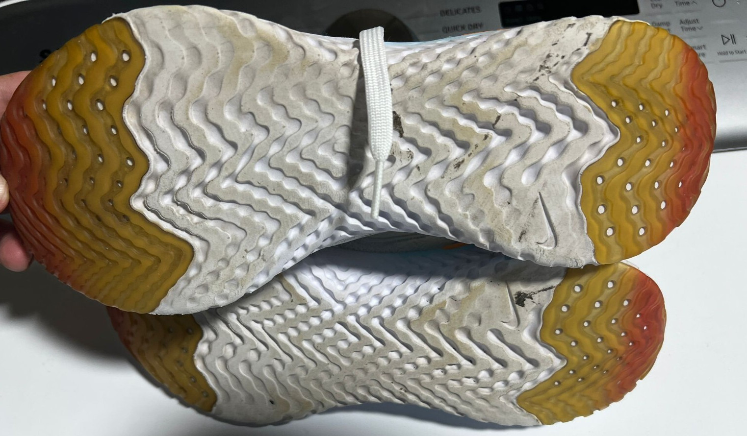 Nike Epic React Flyknit 2 -  ACT QUICK! - Size 11… - image 4