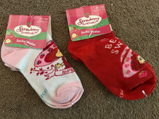 2 Pair New NWT Strawberry Shortcake No Show Socks Size 4-6