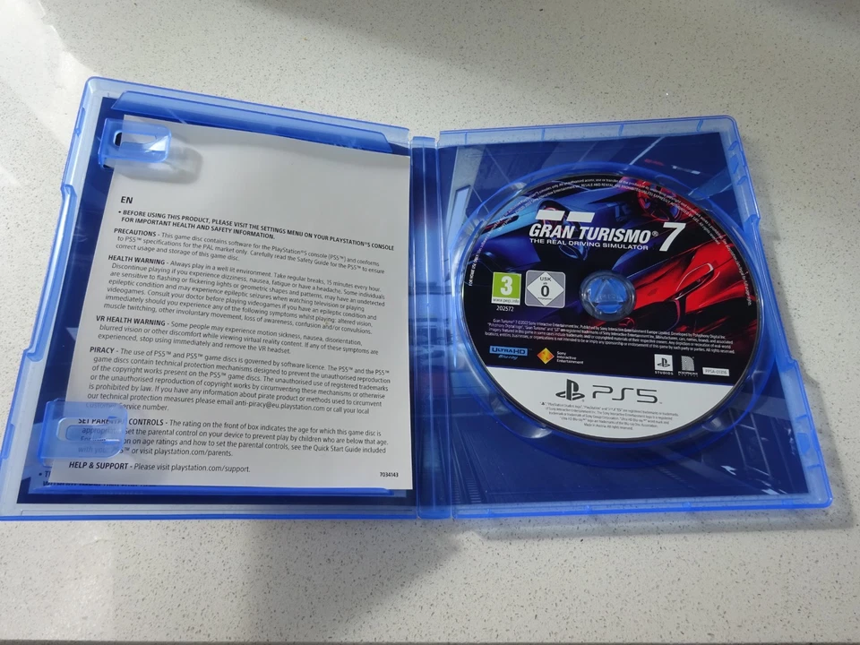 Gran Turismo 7 PS5, photo 3 of 4