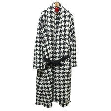 Carolina Herrera Houndstooth Belted Knit Gown Coat in White and Black Women USED