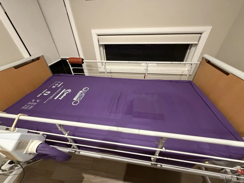 Etude Plus Invacare Hospital Bed - image 3 of 4