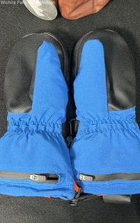 WASOTO Heated Ski Mittens WMK001 Blue Black With AC Adapters & Storage Bag