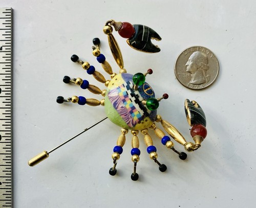 Cynthia Chuang Jewelry 10- Crab Pin- Porcelain, Handmade, Signed