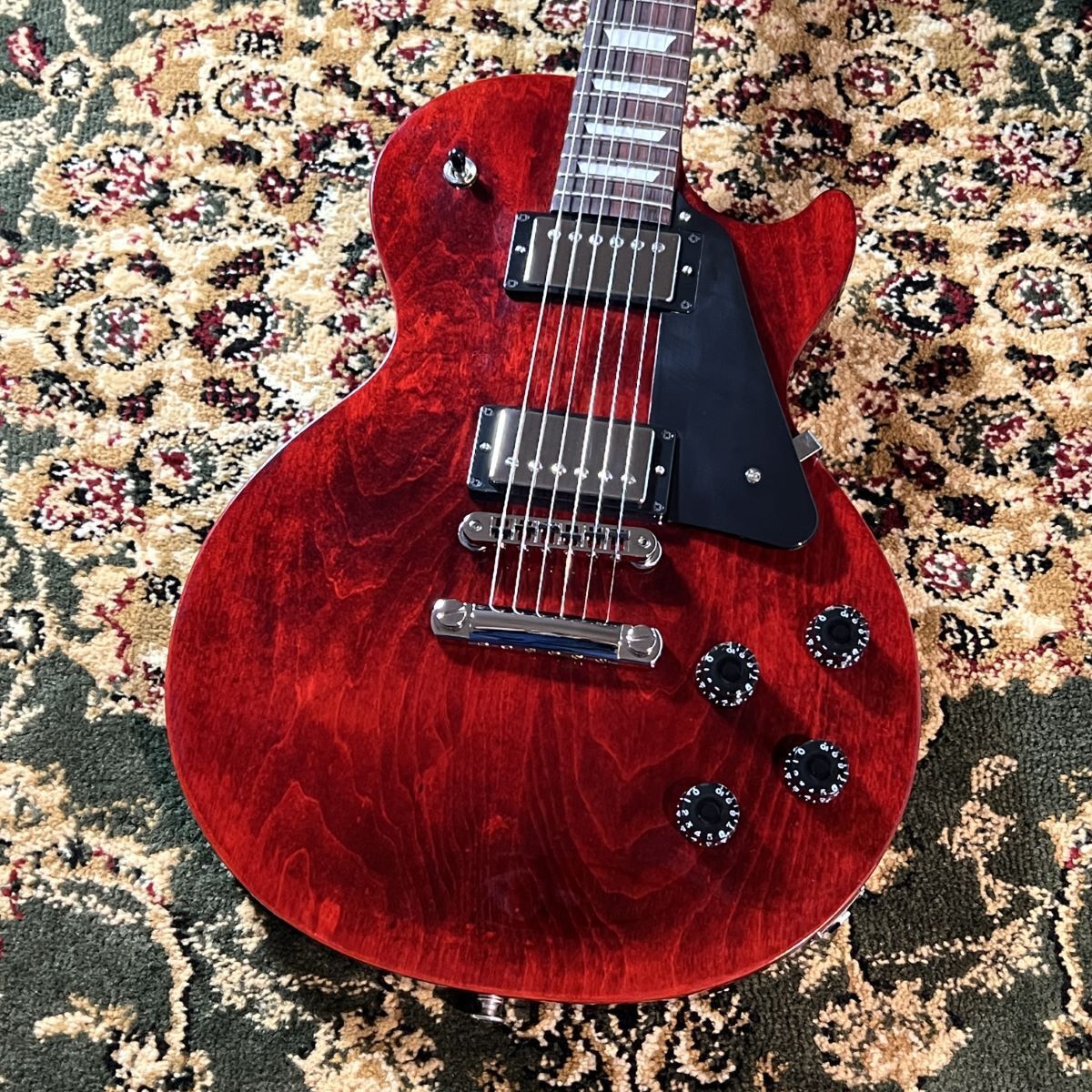 Gibson: Les Paul Studio Wine Red Electric Guitar