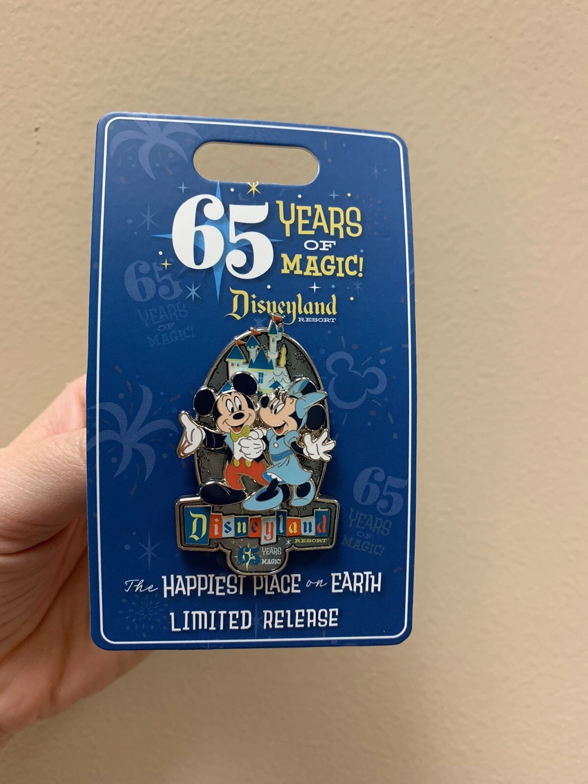 Disneyland 65th Anniversary -65 Years of Magic- Mickey & Minnie Pin Limited LR