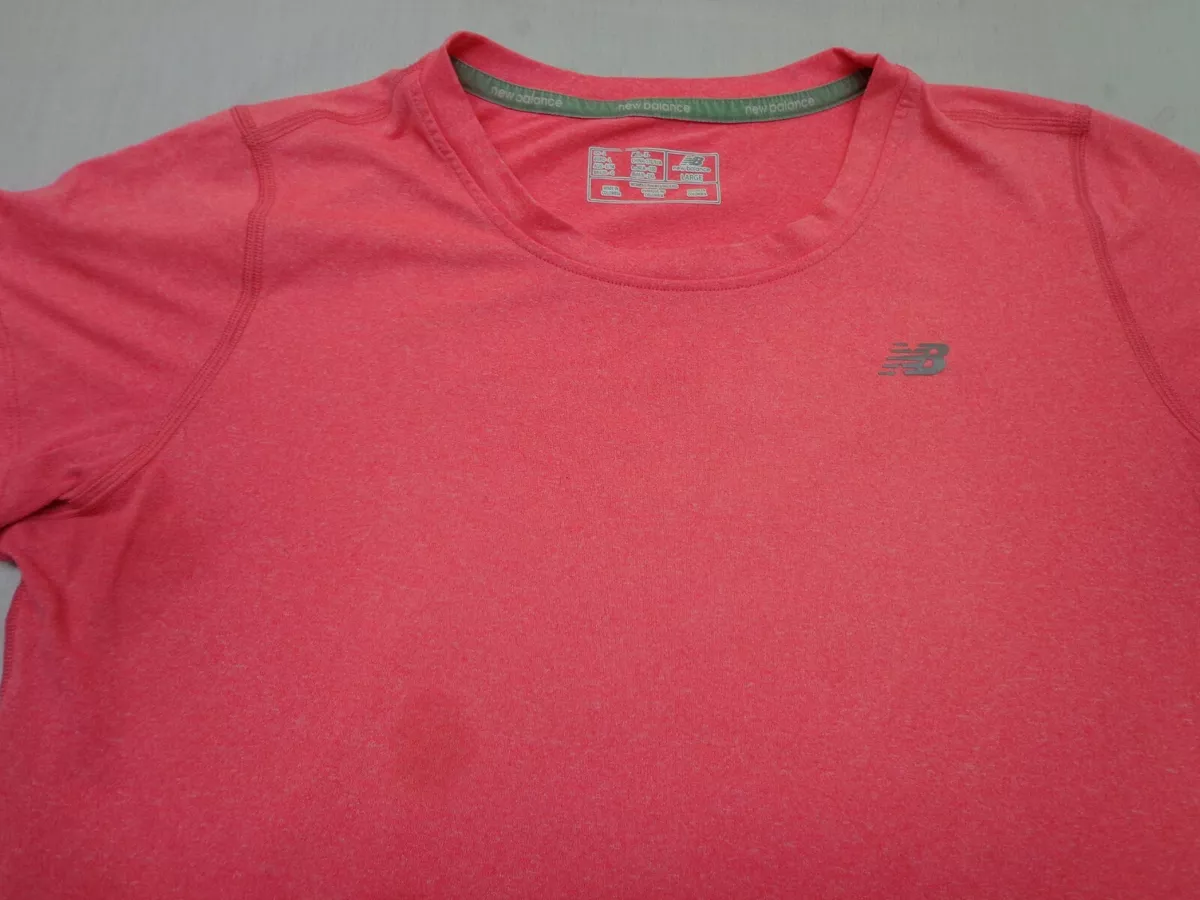 New Balance Women s Large Pink T shirt Fleet Feet Sports Nashville