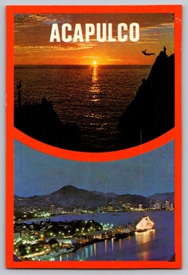 Postcard - Panoramica Nocturna De La Bahia De Acapulco