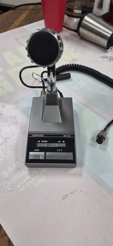 Kenwood MC-60 Base Station Stand Microphone PTT Up/Down Lock 8-Pin