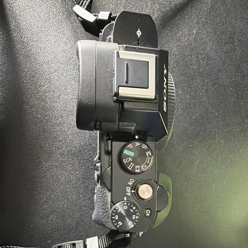 Sony Alpha 7, photo 4 of 5