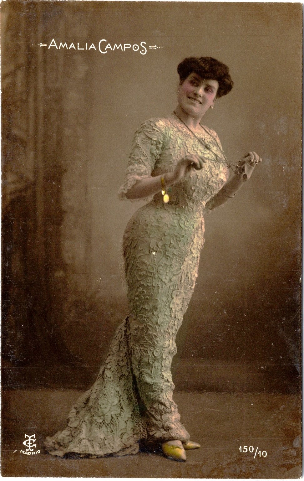 RPPC Amalia Campos Linda Niña Foto Real Postal España Actriz Intérprete Vestido